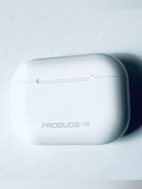 PROBUDS V2 True Wireless Earbuds Case - White in Working Condition